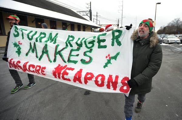 Protesta contra el fabricante de armas Sturm Ruger